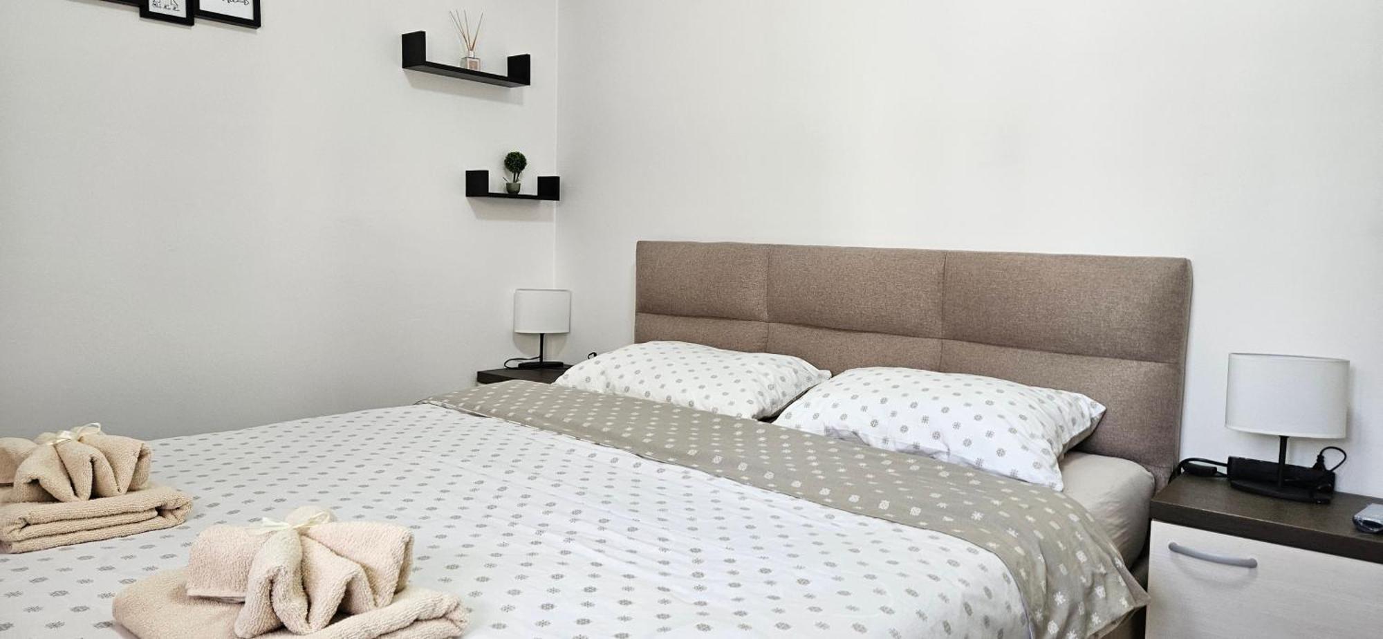 Apartman Vukota Pirot Zewnętrze zdjęcie